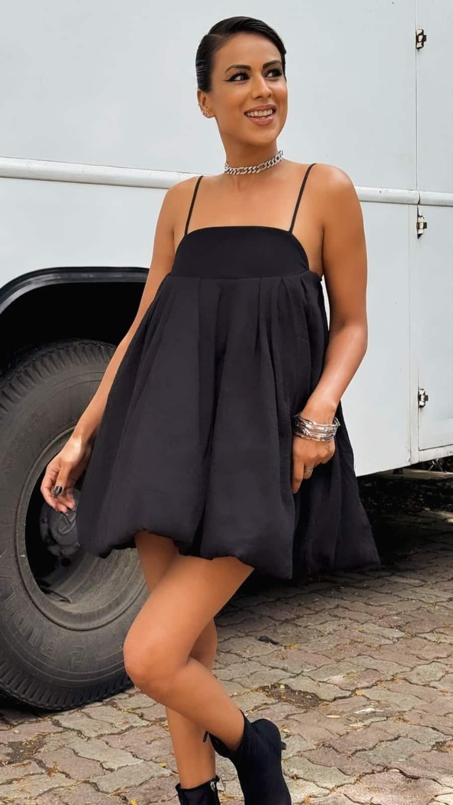 nia sharma birthday dress Layla Tulle Maxi Dress  Black V-Neck Gown
