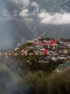 Top 10 Mountain Towns in India With Stunning Views and Serene Escapes