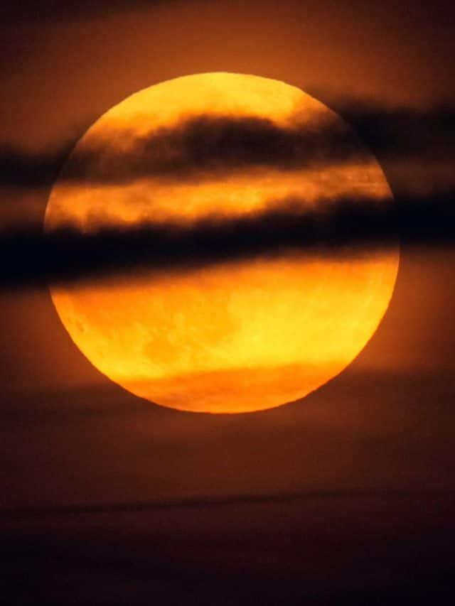 10 Stunning Supermoon, Lunar Eclipse Images from Around the Globe