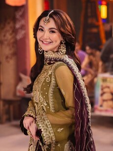 From Janaan To Kabhi Main Kabhi Tum: Hania Aamir’s Rise To Fame