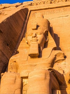 10 Ancient Ruins Around the World You Must Visit