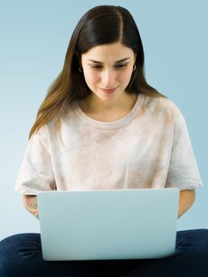 8 Countries Where Indian Students Can Work for Maximum Hours