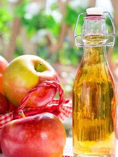 10 health benefits of apple cider vinegar