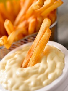 10 hidden health risks of mayonnaise