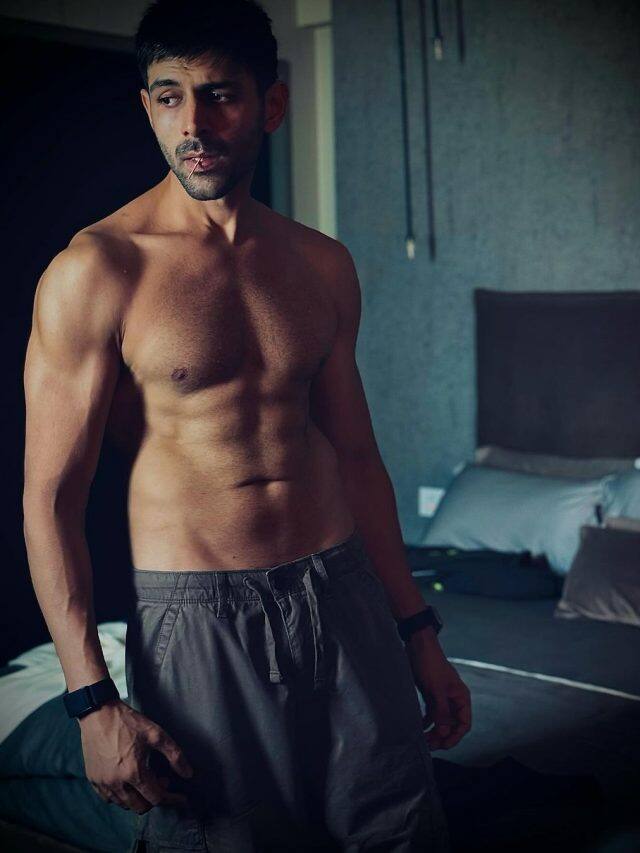 From Shah Rukh Khan to Vicky Kaushal: Bollywood Heartthrobs We Can’t Stop Crushing About