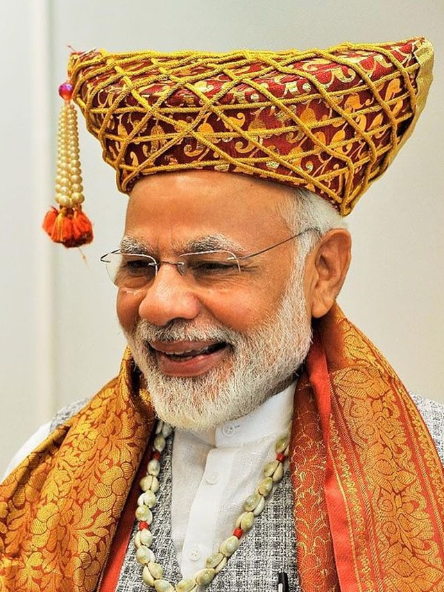 10 Times PM Narendra Modi Made Stylish Fashion Choices