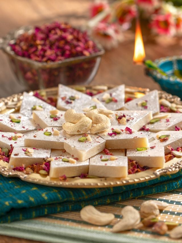 Yummy Khoya Barfi Recipe For Diwali 2024