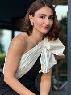 Soha Ali Khan Heartwarming Family Moments