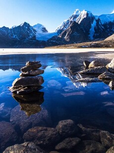 10 Best Destinations for a Cozy November Getaway