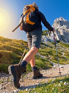 10 Essential Hiking Rules Every Traveler Should Know