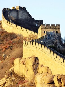 5 Notable Border Walls Around the World That Shaped History