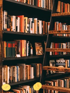 7 Books Most Millionaires Read Before They Turn 30