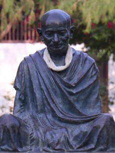 From Dandi March to Quit India: 7 Iconic Movements Led by Mahatma Gandhi