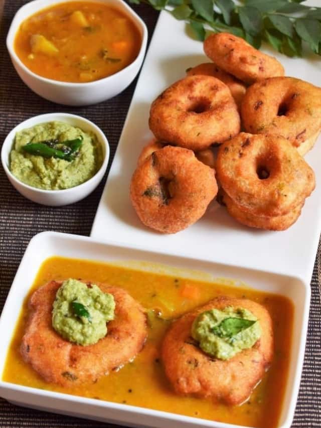 Tasty South Indian Cabbage Medu Vada Recipe