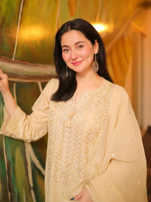 white christmas dresses Hania Aamir - Dehril Top and Dupatta | 30% OFF main image 0