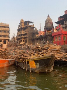 Manikarnika: 9 Mysteroius Facts About India&rsquo;s Maha Smashaan Ghat