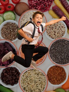 8 Superfoods for Students Preparing for Board Exams