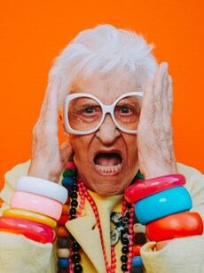 9 Zodiac Signs That Are Masters of Sarcasm