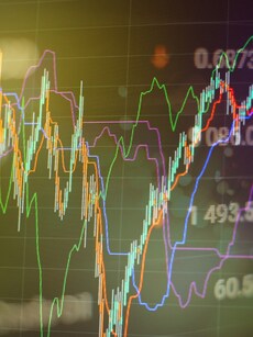 Top 8 Aggressive Hybrid Funds to Consider in a Volatile Market