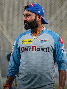 5 oldest players bought in IPL auction