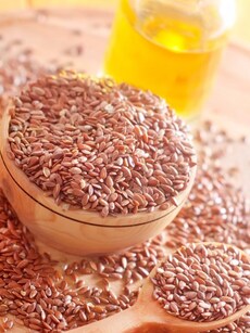 Flax seeds: Tiny but healthy seeds for your heart, digestion, skin