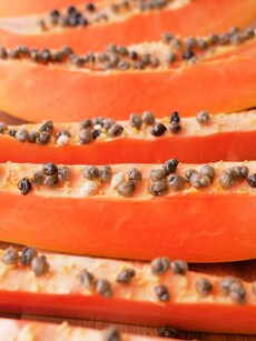 10 health benefits of papaya that make it a top superfruit