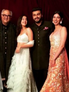Arjun Kapoor&rsquo;s Heartwarming Bond with His Siblings and Cousins
