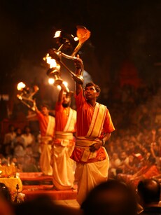 9 Powerful Reasons to Witness the Ganga Aarti in Rishikesh