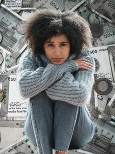 10 Ideas for Students to Turn Spending into Saving