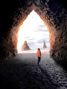 10 Must-Visit Caves in India for History Enthusiasts