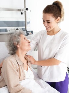 Best diet plan: These 8 powerhouse foods will keep Alzheimer’s away