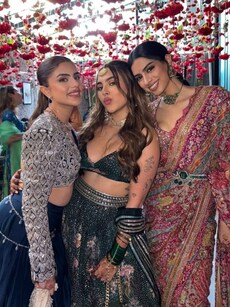 Khushi Kapoor, the ultimate bridesmaid, aces mehndi fashion