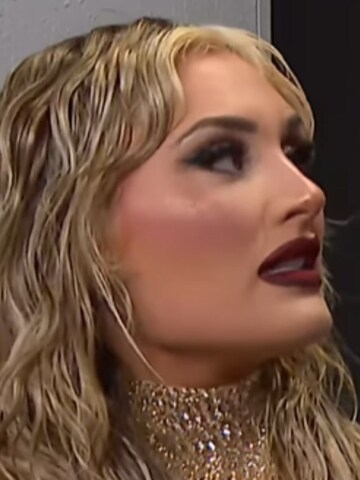 WWE SmackDown Highlights: Tiffany Stratton Retains Women’s Championship Over Bayley