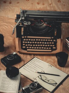 10 Careers for Students Who Love Writing and Storytelling