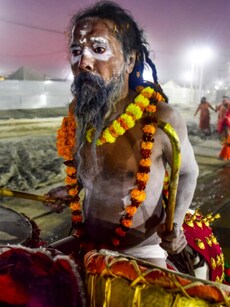 9 Mind-Blowing Facts About Naga Sadhus