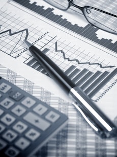 10 Most Influential Economists of All Time