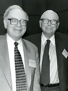 7 Lessons from Warren Buffett and Charlie Munger&rsquo;s Friendship