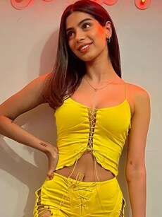 Celebrity inspired looks for Coldplay Concert