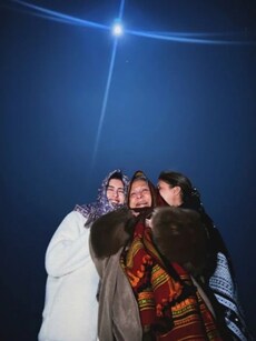 Navya Nanda holidays in Rann of Kutch with mother Shweta Nanda and Nani Jaya Bachchan