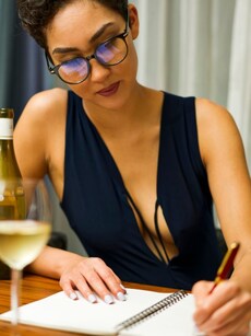 Journaling: 9 ways it transforms your mind for a stress-free living