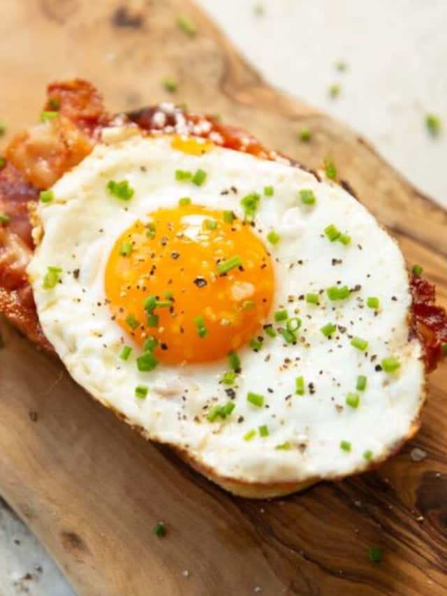 Here are a few options, all within a similar word count:
* Tasty South Indian Egg Toast: Easy Recipe!
* Easy Egg Toast with South Indian Zing!
* South Indian Tadka Egg Toast: Simple & Delicious!