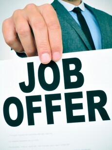 3 Zodiac Signs to Expect New Job Offers this Month (Feb 2025)