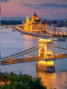 10 European Cities That Look Magical After Sunset