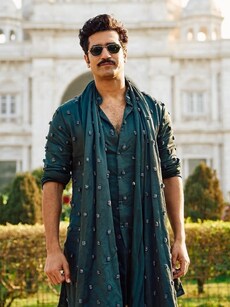 Ramadan 2025: Ethnic outfit ideas for men inspired by B-town