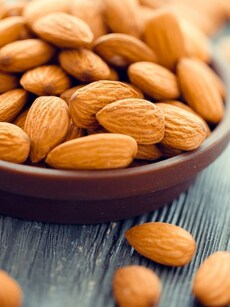 Benefits of almonds: 10 reasons to eat this superfood daily