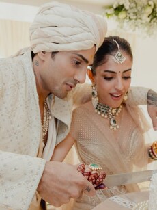 Inside moments from Prateik Babbar-Priya Banerjee’s wedding