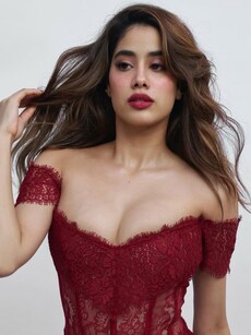 Dress like your favourite celebs this Valentine’s Day