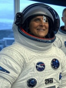 Sunita Williams’ Return: 10 Must-See Images of Crew-9’s Historic Splashdown