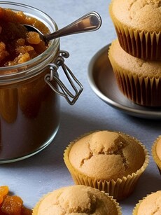 9 health benefits of using jaggery, not sugar, in cakes, muffins