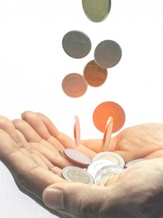 Upcoming Dividend Stocks: NMDC, CG Power And More; Check Record Date